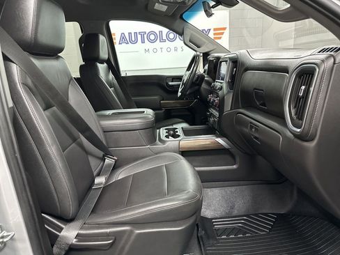 Used 2021 Chevrolet Silverado 1500 LT Trail Boss w/ Convenience Package II AWD/4WD image 21