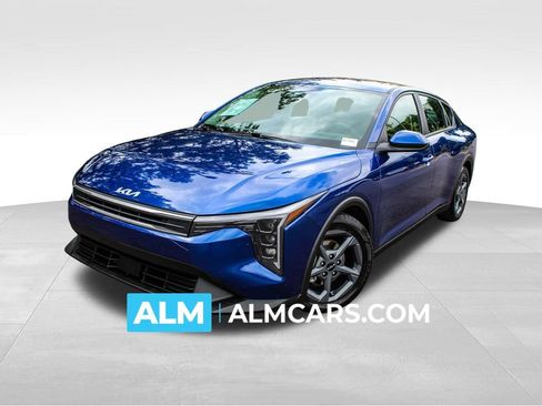 Used 2025 Kia K4 FWD image 1