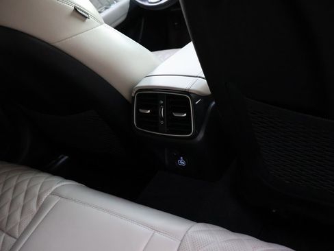 Used 2023 Genesis G70 3.3T w/ Sport Prestige Package image 15