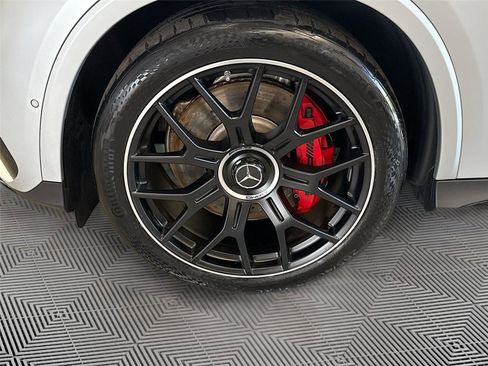 Used 2025 Mercedes-Benz GLC 63 AMG S image 32