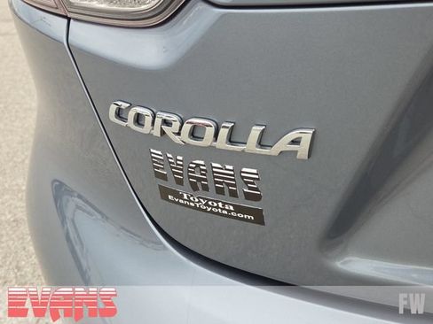 Used 2024 Toyota Corolla LE FWD image 4
