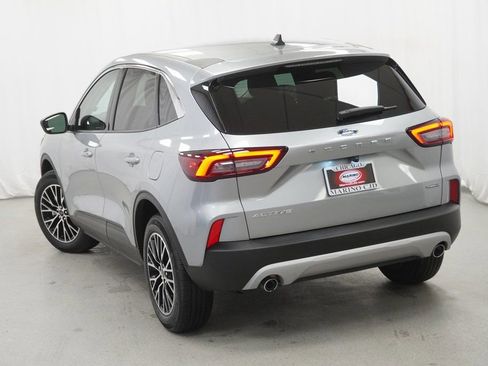 Used 2023 Ford Escape Active image 14