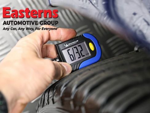 Used 2018 Tesla Model 3 Long Range AWD/4WD image 22