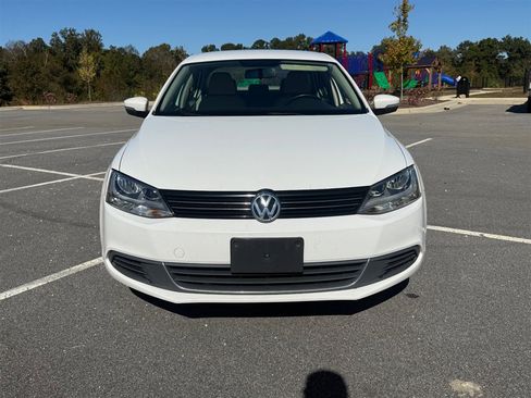 Used 2013 Volkswagen Jetta SE image 8