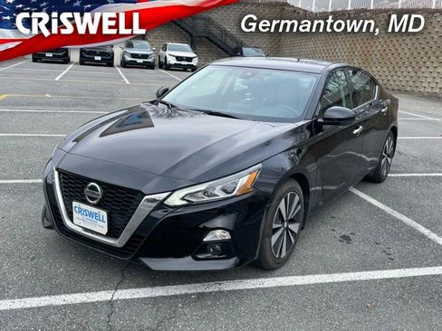 Used 2022 Nissan Altima 2.5 SL image 1
