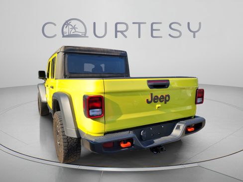 Used 2023 Jeep Gladiator Mojave w/ Trailer Tow Package AWD/4WD image 2