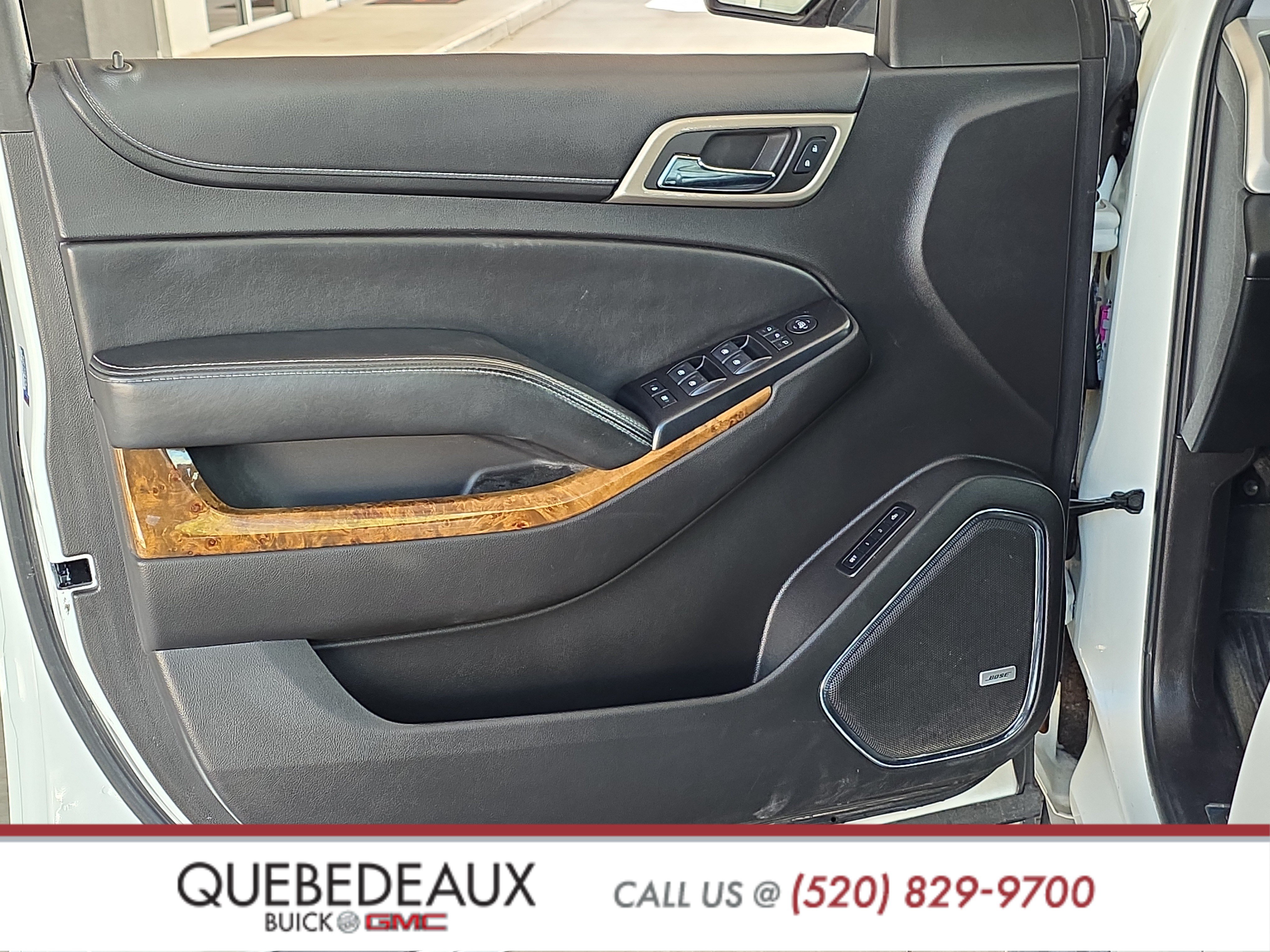 Used 2015 GMC Yukon Denali AWD/4WD image 9