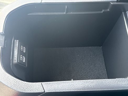 Used 2024 Toyota RAV4 XLE image 26