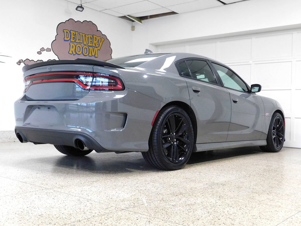 Used 2018 Dodge Charger R/T Scat Pack RWD image 7