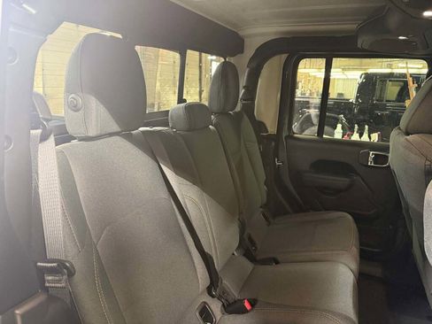 New 2026 Jeep Gladiator Sport image 24