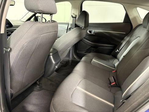 Used 2021 Hyundai Sonata SE w/ Preferred Accessory Package image 39