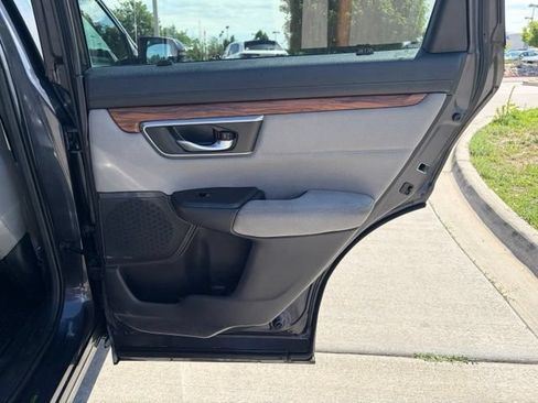 Used 2018 Honda CR-V EX image 17