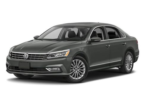 Used 2017 Volkswagen Passat 1.8T SE image 1