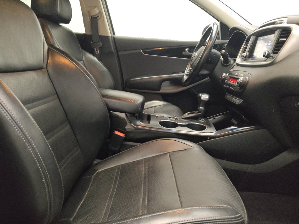 Used 2019 Kia Sorento EX AWD/4WD image 21