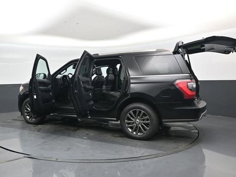 Used 2020 Ford Expedition Limited image 46