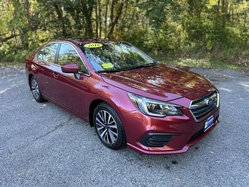 Used 2018 Subaru Legacy 2.5i Premium image 3