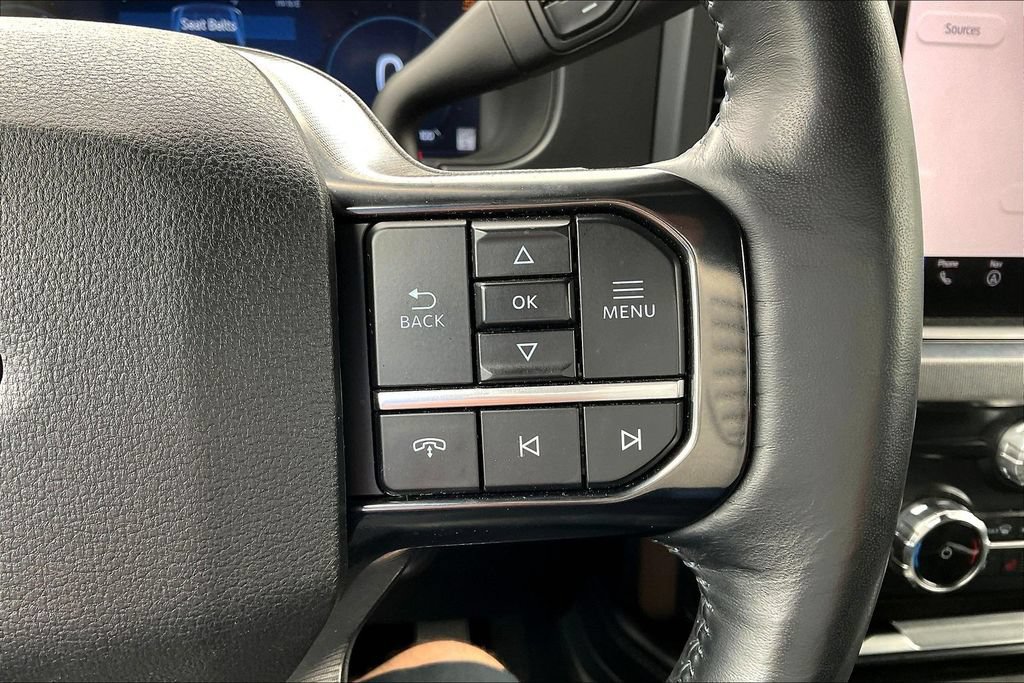 Used 2025 Ford F450 Platinum AWD/4WD image 10