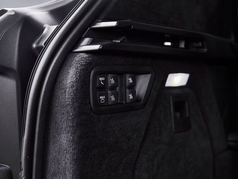 Used 2026 BMW X7 M60i AWD/4WD image 19