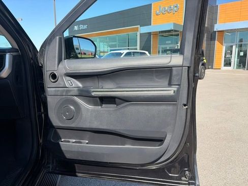 Used 2024 Ford Expedition Max XLT image 47