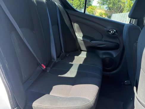 Used 2016 Nissan Versa SV FWD image 12