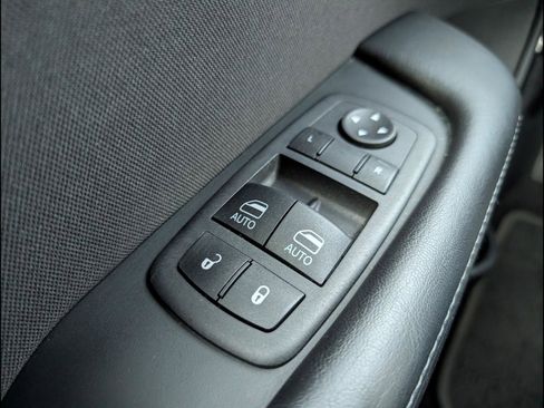 Used 2023 Dodge Challenger GT w/ Performance Handling Group image 17