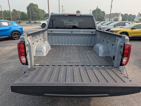 Used 2024 GMC Sierra 1500 Elevation AWD/4WD image 13