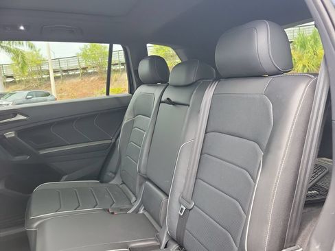 Used 2024 Volkswagen Tiguan SEL R-Line AWD/4WD image 11