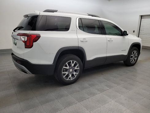 Used 2023 GMC Acadia SLT FWD image 10