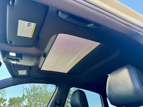 Used 2019 Volkswagen Jetta GLI Autobahn image 12