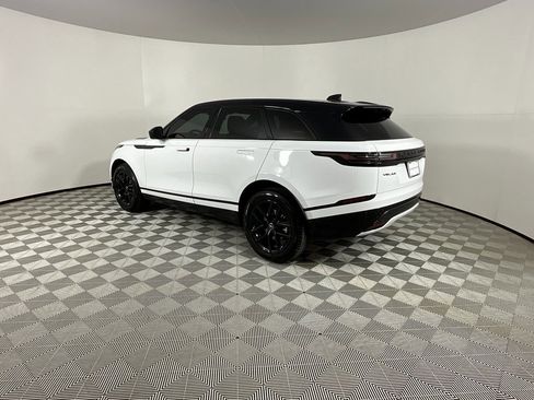 Used 2026 Land Rover Range Rover Velar Dynamic SE image 3