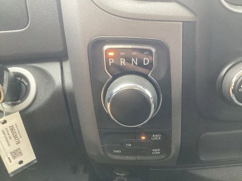 Used 2015 RAM 1500 Express image 17