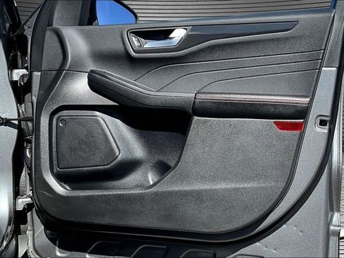 Used 2025 Ford Escape ST-Line Select image 26