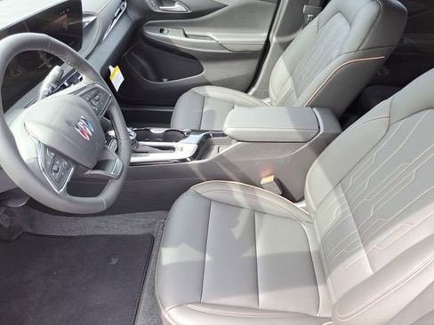 New 2026 Buick Envista Avenir image 12