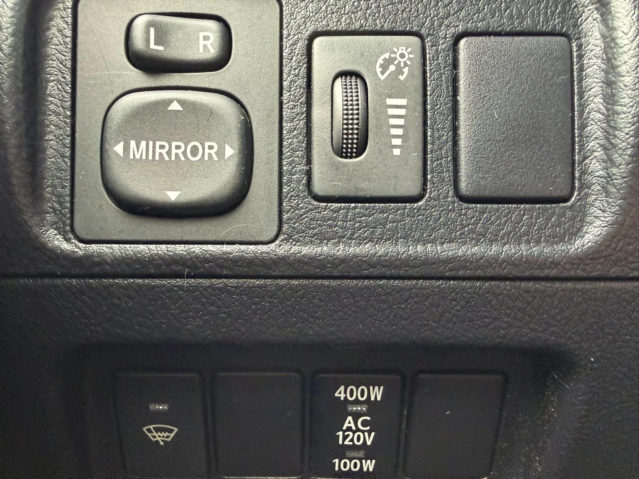 Used 2015 Toyota 4Runner SR5 Premium AWD/4WD image 22