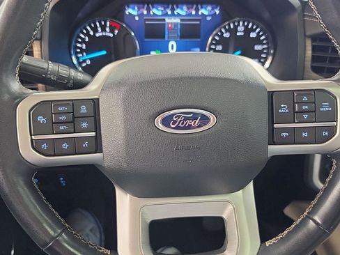 Used 2023 Ford Expedition Limited AWD/4WD image 9