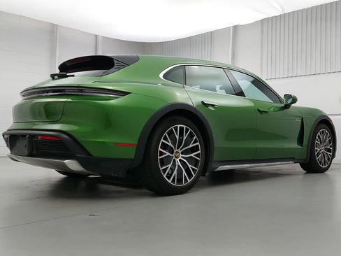 Certified 2022 Porsche Taycan 4S AWD/4WD image 7