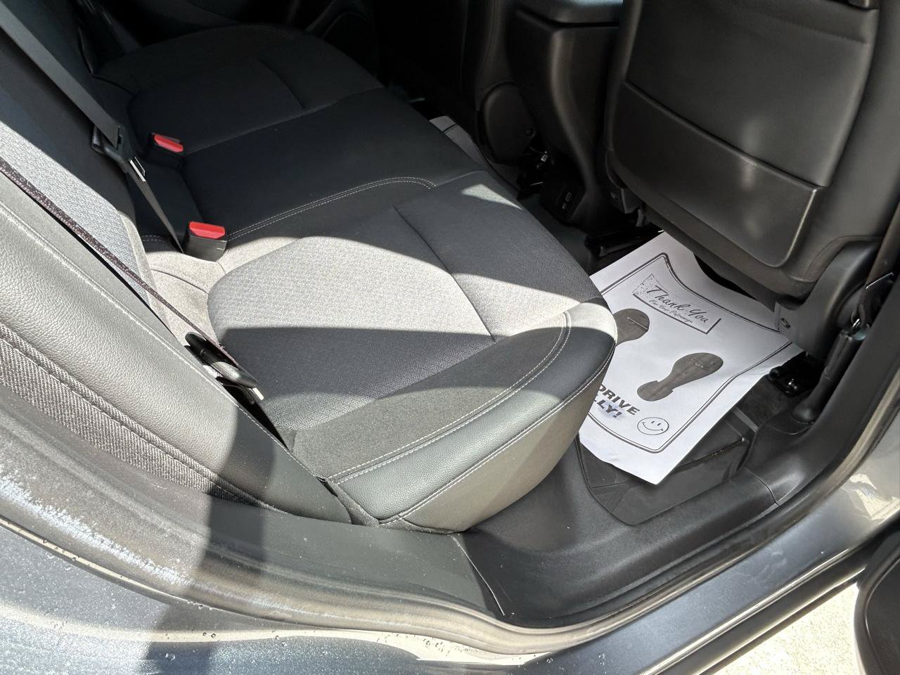 Used 2022 Buick Encore GX Preferred AWD/4WD image 11
