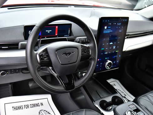 Used 2023 Ford Mustang Mach-E Select image 16