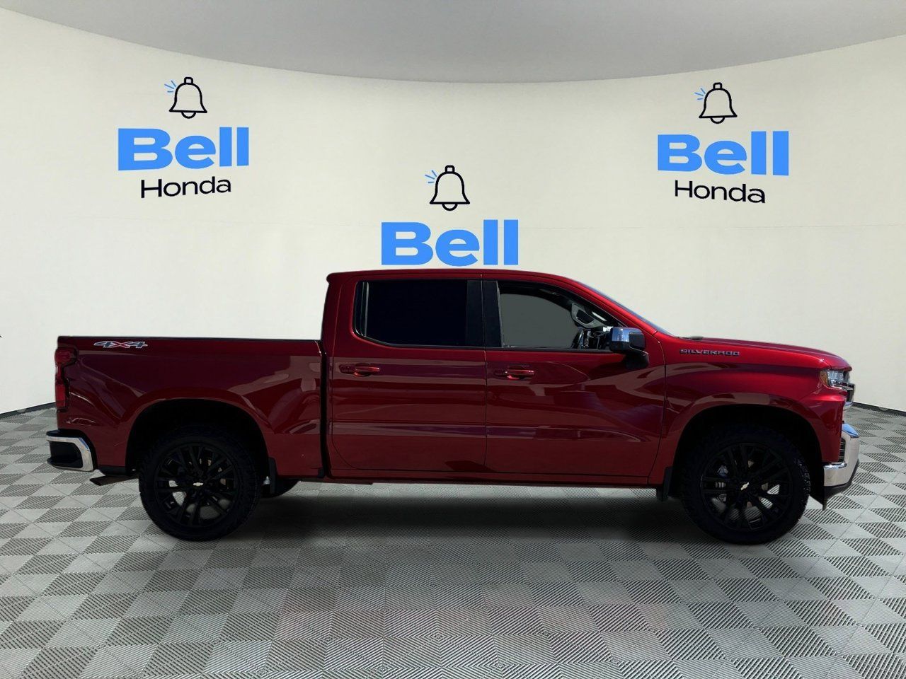 Used 2021 Chevrolet Silverado 1500 LT w/ Bed Protection Package AWD/4WD image 5