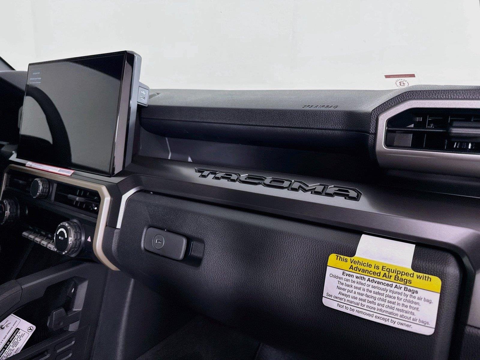 New 2026 Toyota Tacoma TRD Sport AWD/4WD image 36