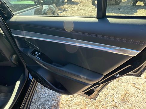 Used 2024 Jeep Wagoneer Launch Edition image 22