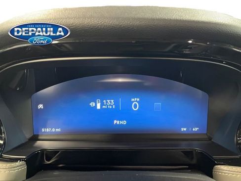 Used 2025 Lincoln Corsair AWD w/ Equipment Group 101A image 2