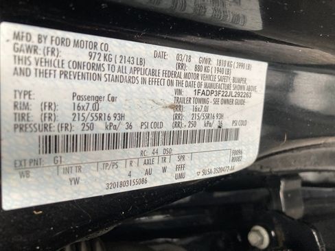 Used 2018 Ford Focus SE FWD image 37