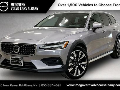 Used 2026 Volvo V60 B5 Cross Country Ultra w/ Climate Package