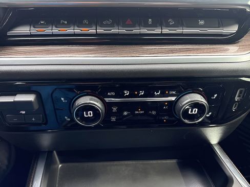 Used 2023 Chevrolet Silverado 1500 RST w/ Convenience Package II AWD/4WD image 19