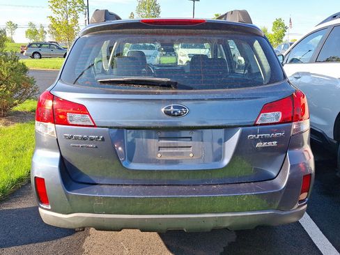 Used 2013 Subaru Outback 2.5i AWD/4WD image 5