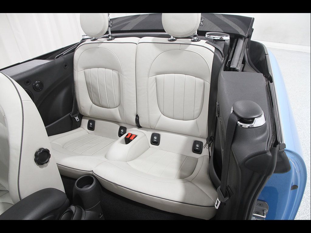 Used 2019 MINI Cooper S w/ Premium Package FWD image 18