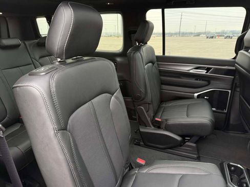 New 2026 Jeep Grand Wagoneer L Limited image 22