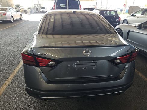 Used 2020 Nissan Altima 2.5 SR FWD image 5