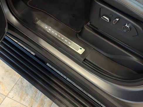 New 2026 Cadillac Escalade V image 21